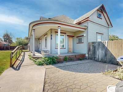 Property at 319 W Cherry Street, Walla Walla, WA