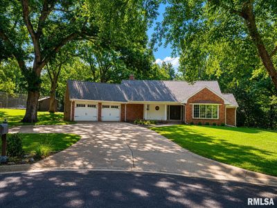 5201 N Shag Bark Cir
