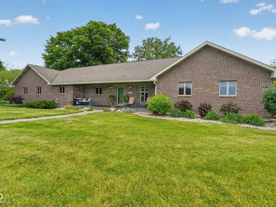 152 N Antioch Rd