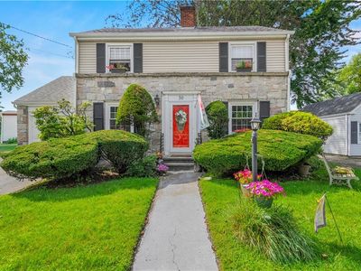 30 Beacon Cir