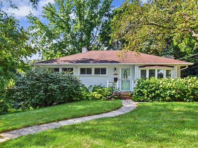 1025 W Cumberland DRIVE