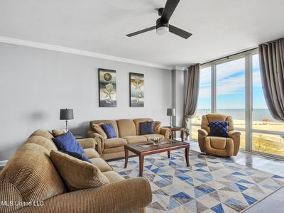 1200 Beach #404