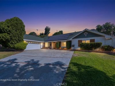 5553 Peacock Ln