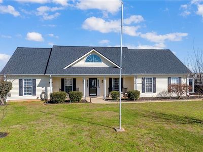 369 Kay Dr