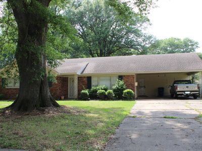 1020 Rich Rd