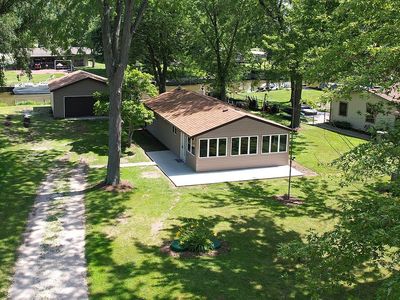 8560 E Mallard Ln