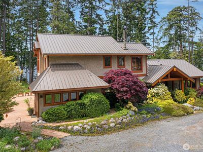 1920 White Point Road