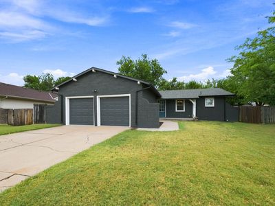 2246 S Lori Ln