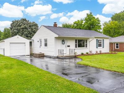 976 Denise Rd