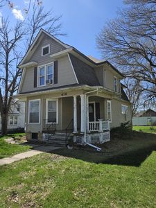 414 6th Ave