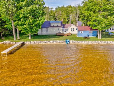 881 N East Gulliver Lake Rd