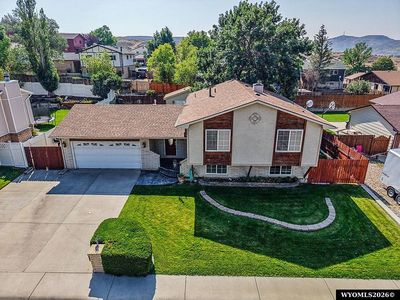 525 Fremont Ave