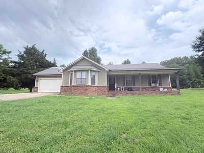 66 Brenda Dr S
