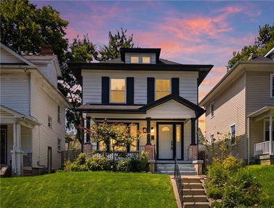 621 Wellmeier Ave