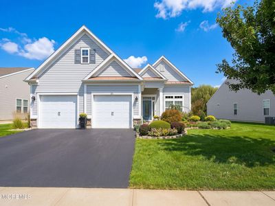 21 W Campania Lane