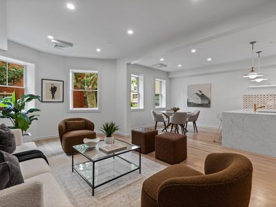 6 Claflin Rd APT 1