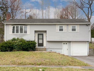 52 Venus Dr