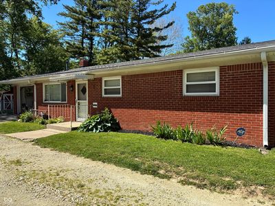 38 N Harbison Ave