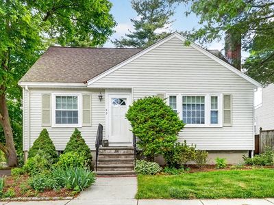 43 Grandview Ave