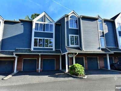 206 Cambridge Dr