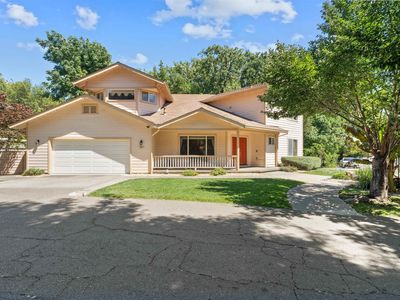 628 Stanley Ln