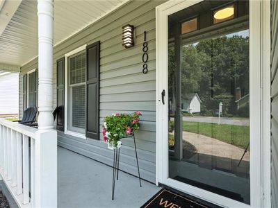 1808 Rivertrace Point