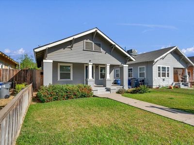 1014 N Roosevelt Ave