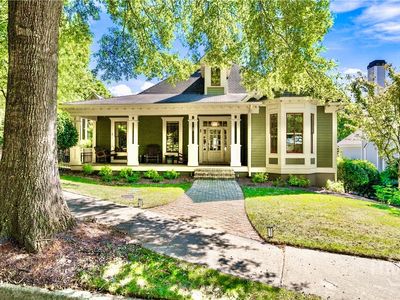 1 Royal Oak Drive