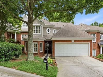 121 Brookview Cir