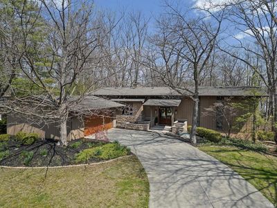 220 Pawnee Dr