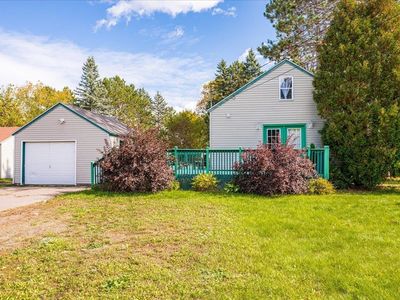 1022 Spring Lake Rd