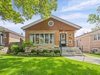 10055 S Fairfield Ave