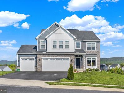 105 S Mountain Dr