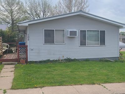 105 W Niagara St