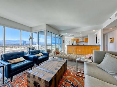 4525 Dean Martin Dr Unit 2806