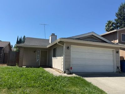 1677 Vallarta Cir