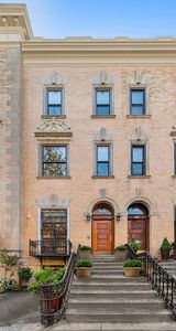 226 W 139th St #1