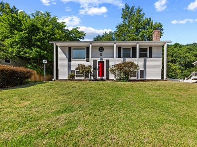 403 W Poplar Rd