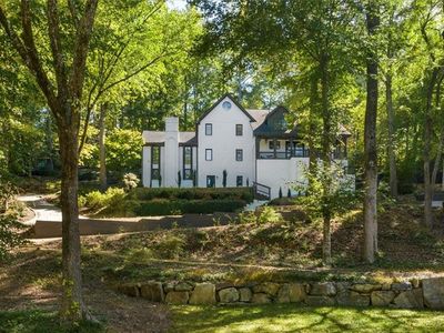 6305 River Chase Cir