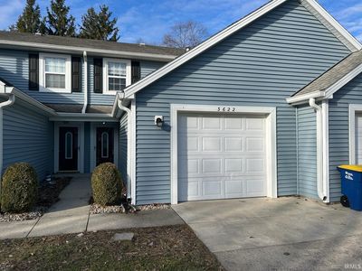 3622 N Lakeside Dr