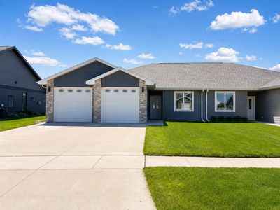1811 20th Ave W