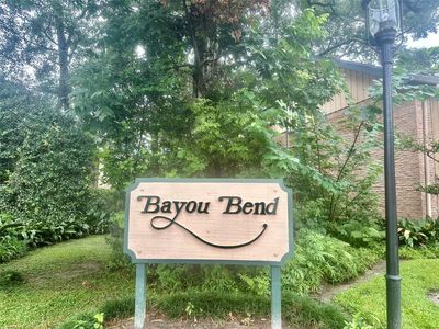 8245 Kingsbrook Rd APT 239
