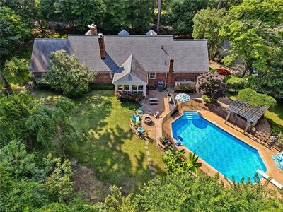 1525 Southwick Rd
