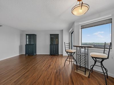 78 10th St E Unit 1909