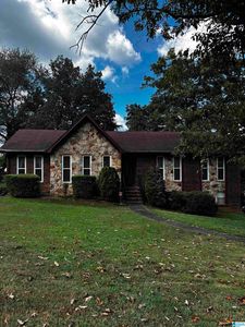 638 Loretta Dr