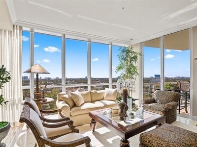 111 SE 8th Ave #1501