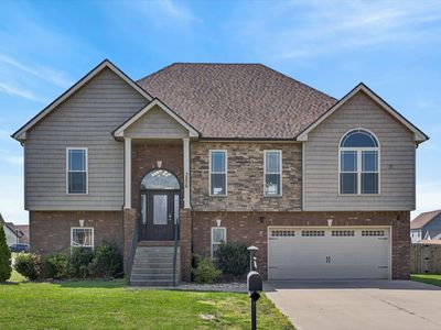 3876 Maliki Dr