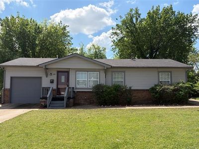 228 E Oklahoma Pl