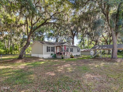 122 Bonaire Cir S