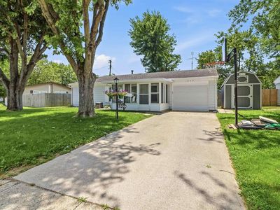 1809 W Westlea Dr